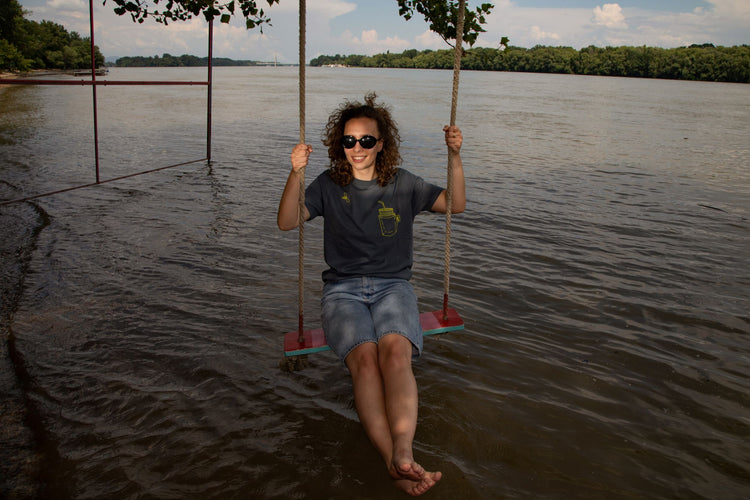 Poharas light charcoal póló